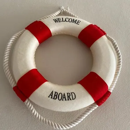 La Marinella Apartment *